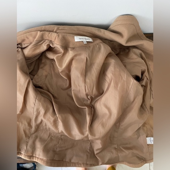 Harve Benard, size 10, camel color wool cashmere nylon blend wide lapel jacket - Picture 9 of 9